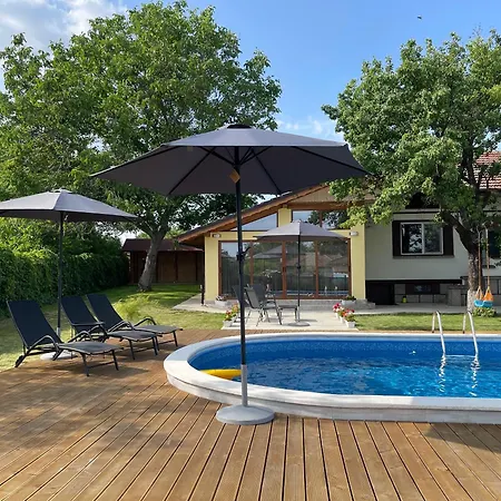 Maison d'hôtes сребърски рай Srebŭrna