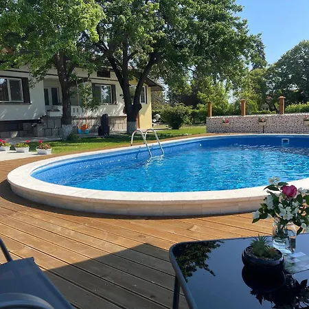 сребърски рай Гостевой дом Sreburna